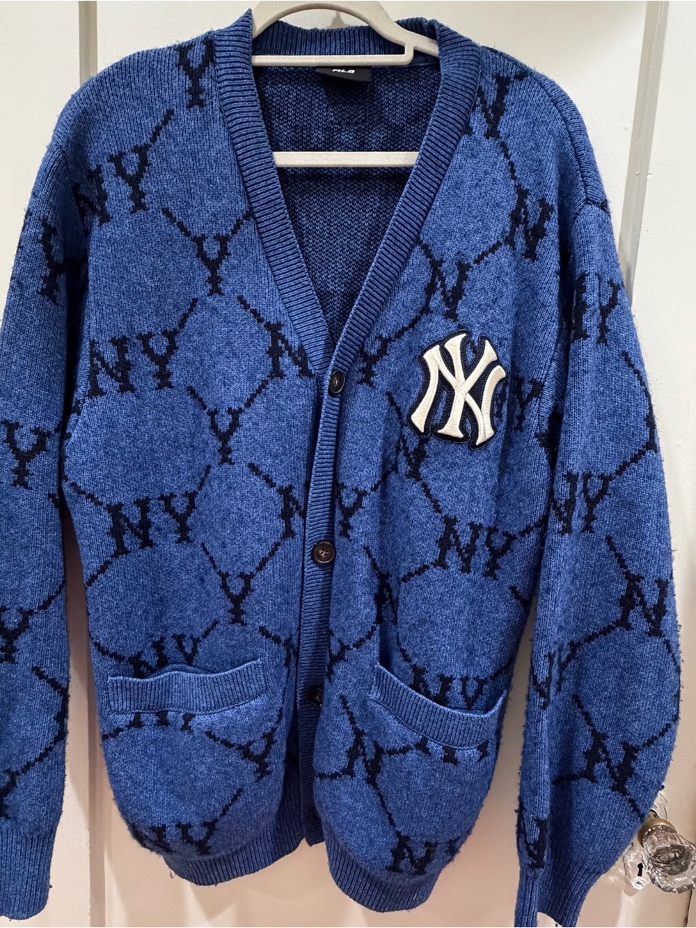 MLB Navy Blue New York Yankees Knit Cardigan